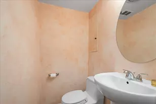 2440 Simpson St, Evanston, IL 60201 - Photo 15