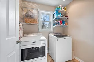 2440 Simpson St, Evanston, IL 60201 - Photo 27