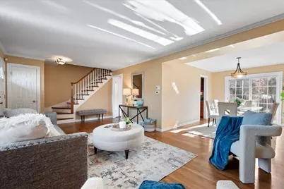 2440 Simpson Street, Evanston, IL 60201 - Photo 7