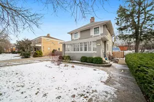 8225 Lake St, River Forest, IL 60305 - Photo 1