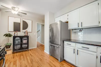 [Address not provided], Naperville, IL 60563 - Photo 11