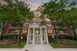 3100 Town Square Dr, Rolling Meadows, IL 60008 - Photo 1