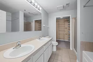 3100 Town Square Dr, Rolling Meadows, IL 60008 - Photo 11