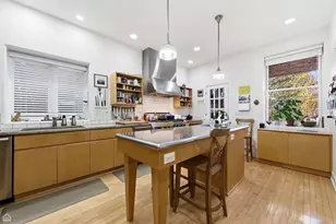 4933 S Woodlawn Ave, Chicago, IL 60615 - Photo 13