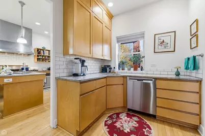 4933 S Woodlawn Avenue, Chicago, IL 60615 - Photo 15