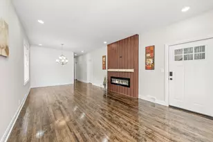 721 W 116th St, Chicago, IL 60628 - Photo 7