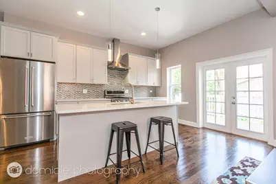 806 S Oakley Boulevard, Chicago, IL 60612 - Photo 5