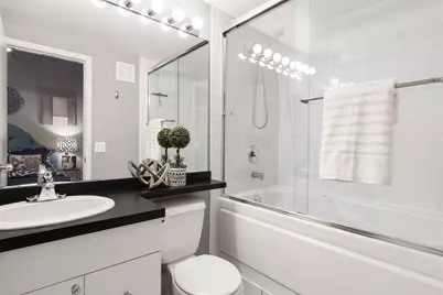 226 N Clinton Street #510, Chicago, IL 60661 - Photo 11