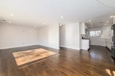 101 N Pine Street, Mount Prospect, IL 60056 - Photo 3