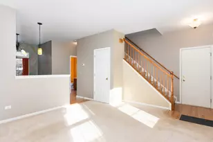 7221 Bradley Dr, Plainfield, IL 60586 - Photo 3