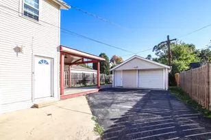 5815 N Canfield Ave, Chicago, IL 60631 - Photo 23