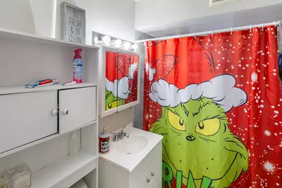 805 N 22nd Avenue, Melrose Park, IL 60160 - Photo 25