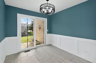 110 Harper Ln, Lemont, IL 60439 - Photo 7