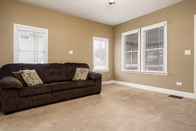 720 S 2nd Street, Dekalb, IL 60115 - Photo 5