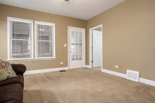 720 S 2nd St, Dekalb, IL 60115 - Photo 3