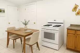 7219 S Wood St, Chicago, IL 60636 - Photo 5