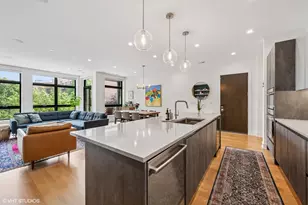 1156 W Ohio St, Chicago, IL 60642 - Photo 11