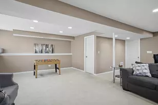 33 Opal Ave, Glendale Heights, IL 60139 - Photo 15