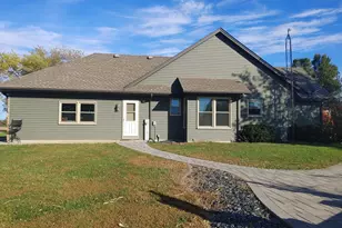 5395 S Carbon Hill Rd, Gardner, IL 60424 - Photo 11