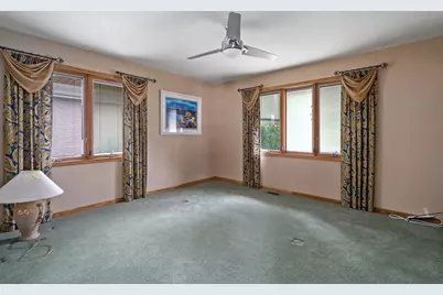 807 Hitchcock Avenue, Lisle, IL 60532 - Photo 35