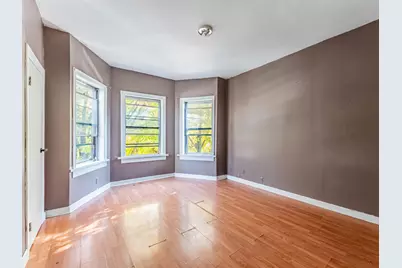 3244 N Drake Avenue, Chicago, IL 60618 - Photo 3