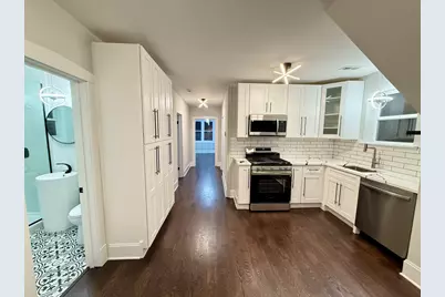 5942 W Eastwood Avenue #2, Chicago, IL 60630 - Photo 9