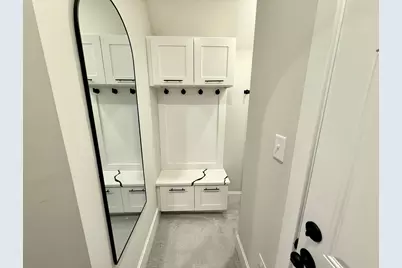 5942 W Eastwood Avenue #2, Chicago, IL 60630 - Photo 7