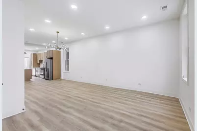 3445 W Walnut Street, Chicago, IL 60624 - Photo 3