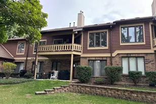 1015 Braemoor Dr, Downers Grove, IL 60515 - Photo 3