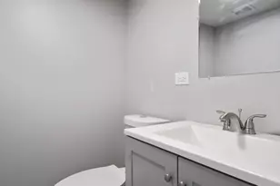 5944 S Princeton Ave, Chicago, IL 60621 - Photo 11