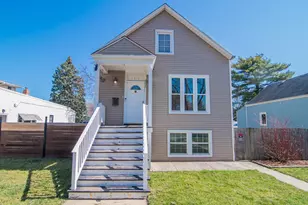 1513 Clinton Ave, Berwyn, IL 60402 - Photo 1