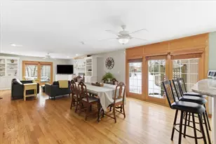 492 Patricia Ct, Grayslake, IL 60030 - Photo 11