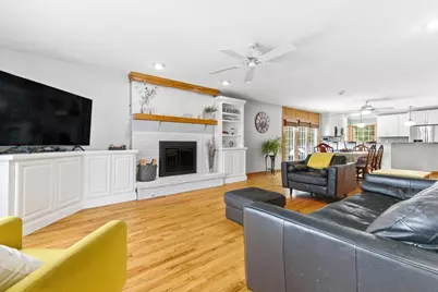 [Address not provided], Grayslake, IL 60030 - Photo 13