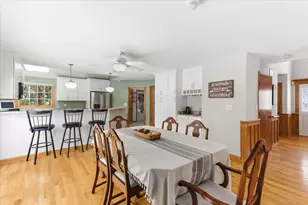 492 Patricia Ct, Grayslake, IL 60030 - Photo 9