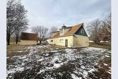 1120 Eastern Avenue, Dixon, IL 61021 - Photo 3