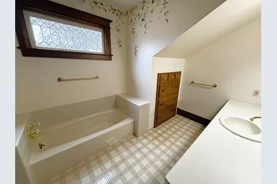 1120 Eastern Avenue, Dixon, IL 61021 - Photo 33