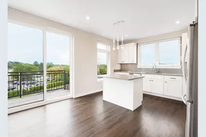 440 Green Bay Road #407, Highwood, IL 60040 - Photo 3