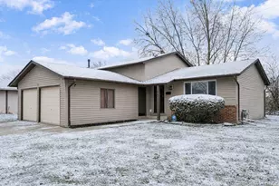 1061 Amherst Ln, University Park, IL 60484 - Photo 1