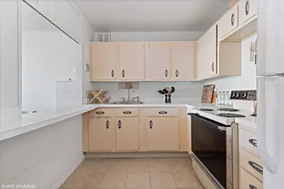 5415 N Sheridan Road #5305, Chicago, IL 60660 - Photo 5