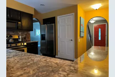 459 Rock Hall Circle, Grayslake, IL 60030 - Photo 9