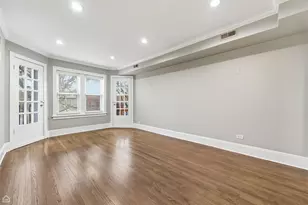 2303 W Winona St, Chicago, IL 60625 - Photo 9