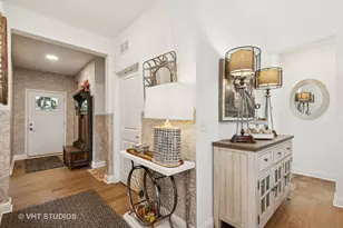 2032 Wentworth Dr, Volo, IL 60020 - Photo 3