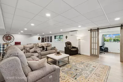 2032 Wentworth Drive, Volo, IL 60020 - Photo 17