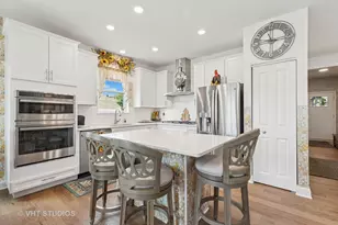 2032 Wentworth Dr, Volo, IL 60020 - Photo 5