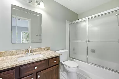 1604 Woodhaven Court #B, Mundelein, IL 60060 - Photo 9