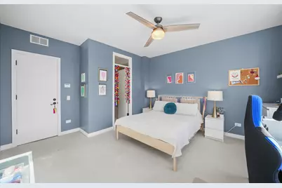 909 W Ohio Street #12, Chicago, IL 60642 - Photo 19