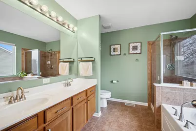 359 Copper Springs Lane, Elgin, IL 60124 - Photo 13