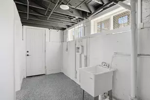 607 E 103rd Pl, Chicago, IL 60628 - Photo 23