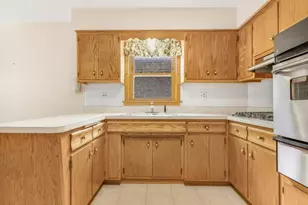 2520 N Neva Ave, Chicago, IL 60707 - Photo 3