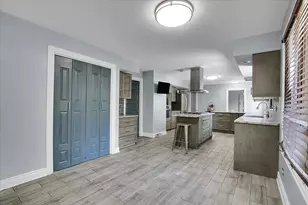 3033 E Hickory Ln, Crete, IL 60417 - Photo 11